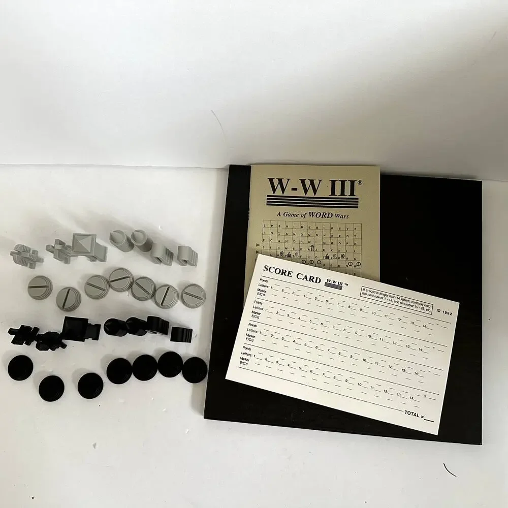 W-W III A Game of Word Wars Genco 1993 Board Game
